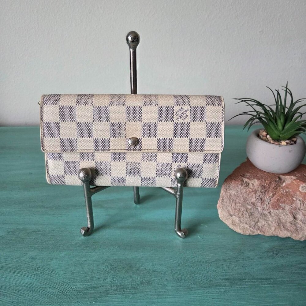 Louis Vuitton Damier Azur Sarah wallet
